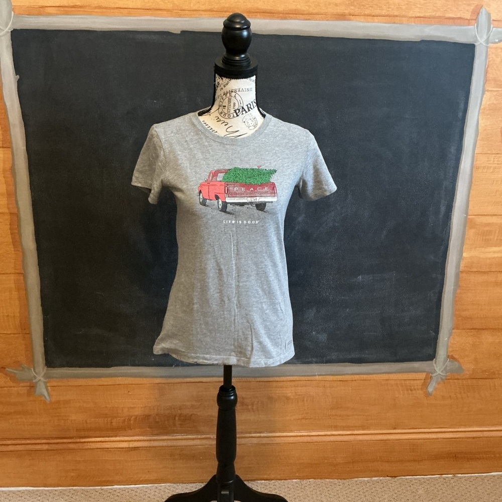 Life is Good gray short sleeve XS t-shirt with red truck PEACE